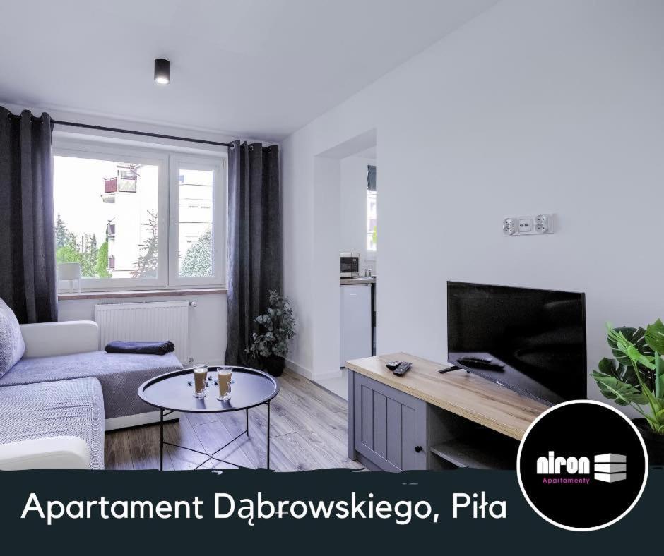Niron Apartament Dabrowskiego Apartment ปีวา ภายนอก รูปภาพ