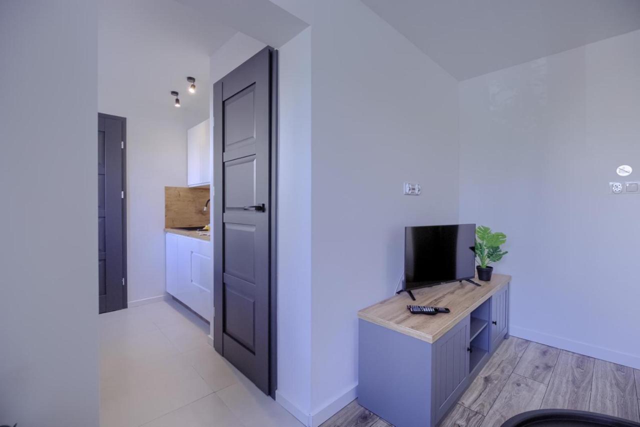 Niron Apartament Dabrowskiego Apartment ปีวา ภายนอก รูปภาพ